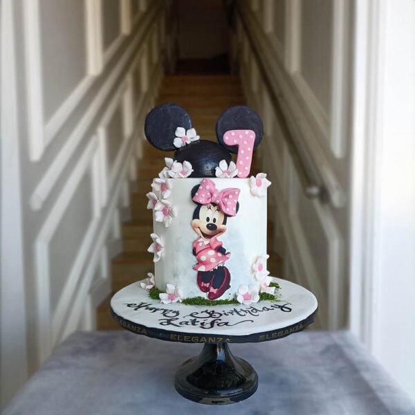 minnie mouse cake 6